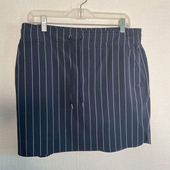 Athleta Womens Stripe Midtown Skort Size 12 Pinstripe Pockets Drawstring Waist - Picture 3 of 11